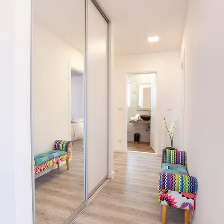 Bella Figura Apartment *
