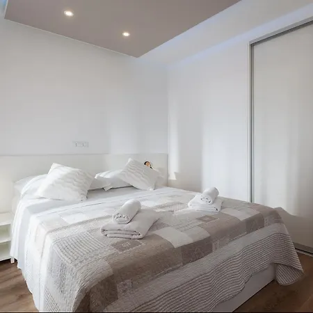 Bella Figura ماكارسكا