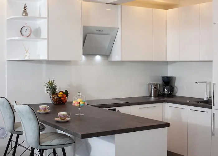 Bella Figura * מאקרסקה